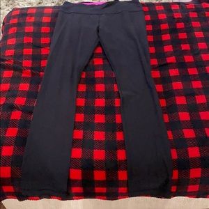 Lululemon reversible straight leg yoga pants.